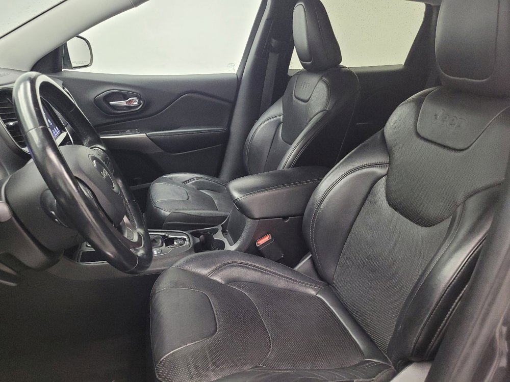 Used 2020 Jeep Cherokee Limited image 17