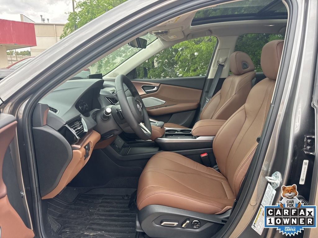 Certified 2025 Acura RDX w/ Technology Package image 12