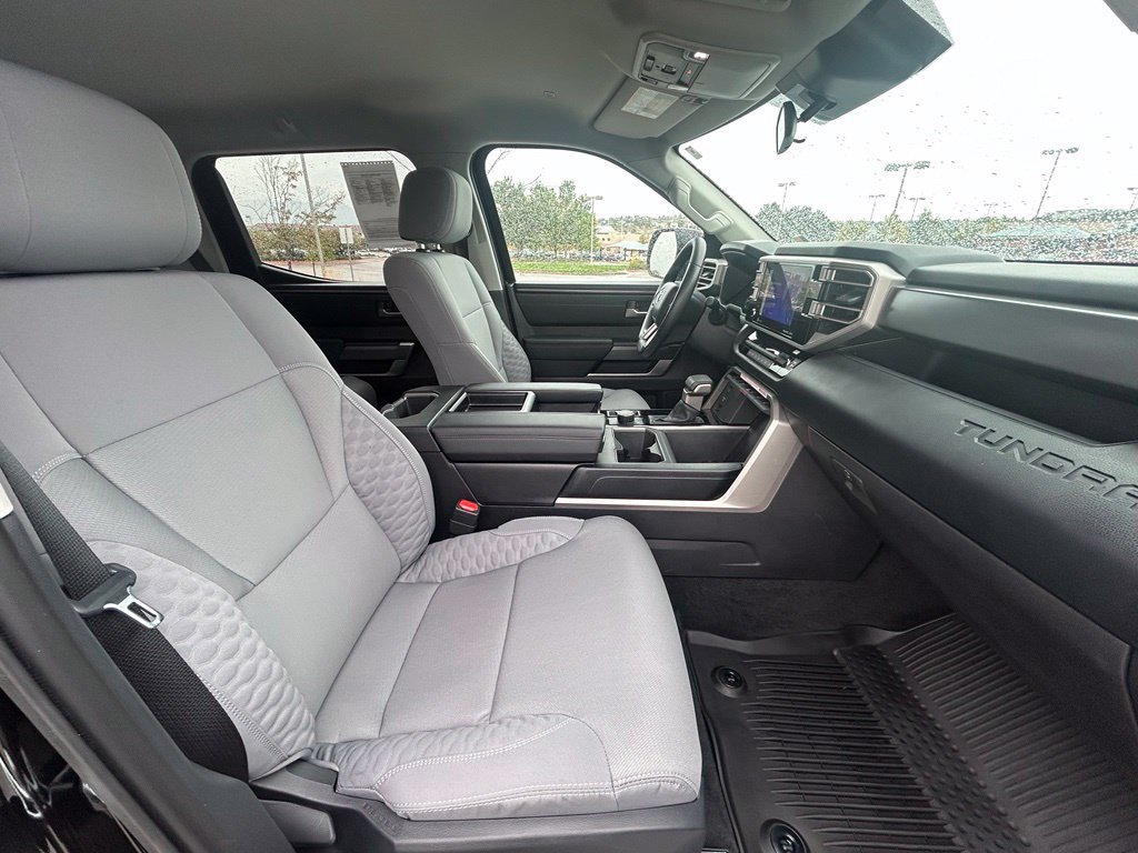 Used 2024 Toyota Tundra SR5 AWD/4WD image 27