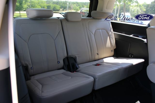 Used 2024 Ford Expedition Limited RWD image 14
