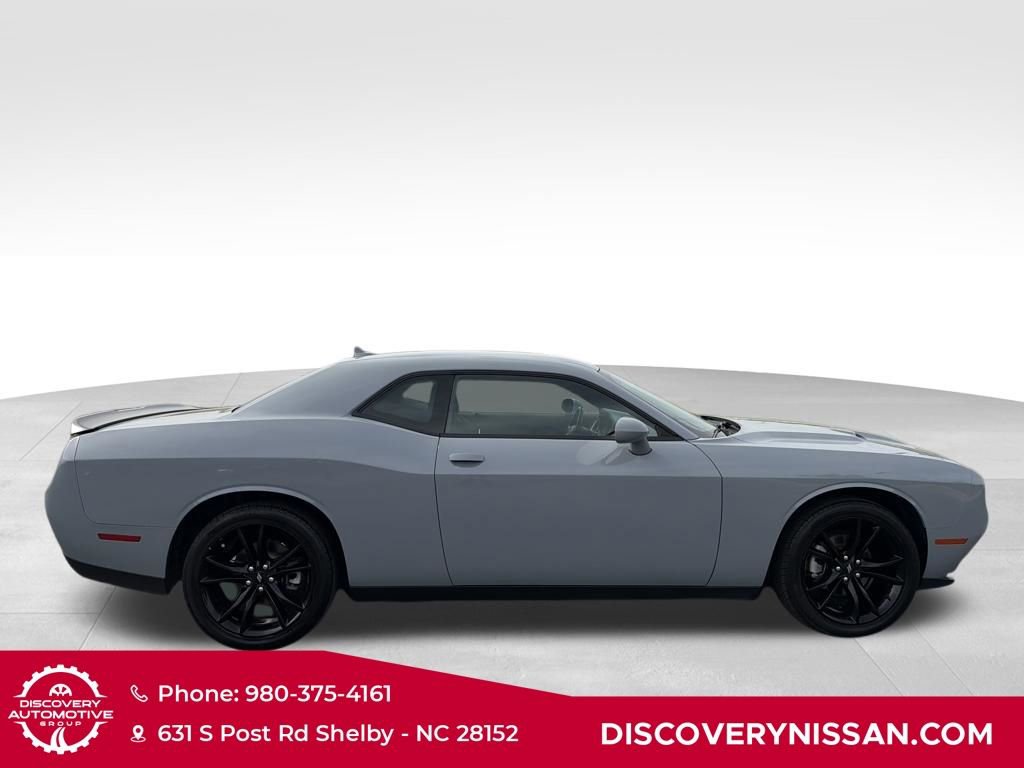 Used 2022 Dodge Challenger SXT w/ Blacktop Package image 5