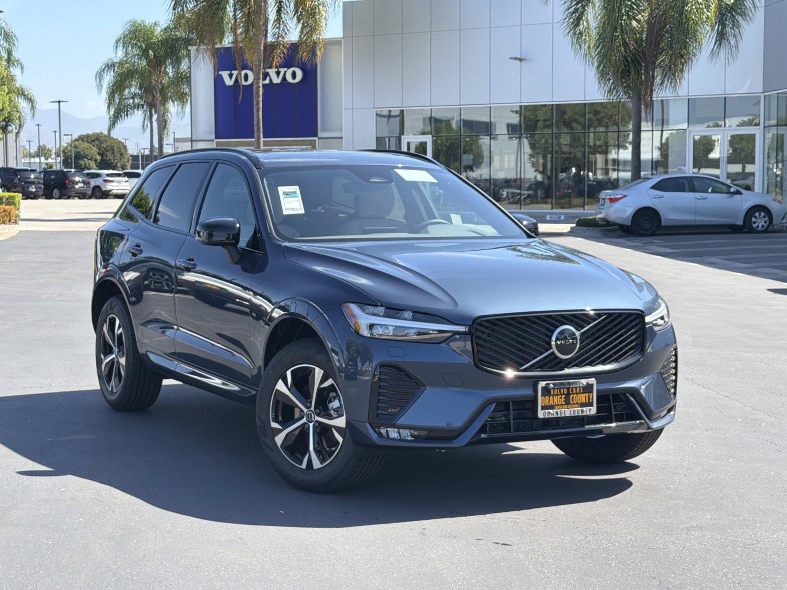 New 2027 Volvo XC60 B5 Core