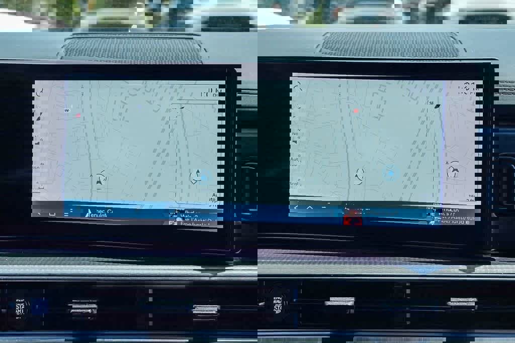 Used 2025 Hyundai Santa Fe Calligraphy image 13