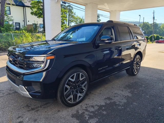 Certified 2025 Ford Expedition Platinum w/ Platinum Ultimate Package AWD/4WD image 5