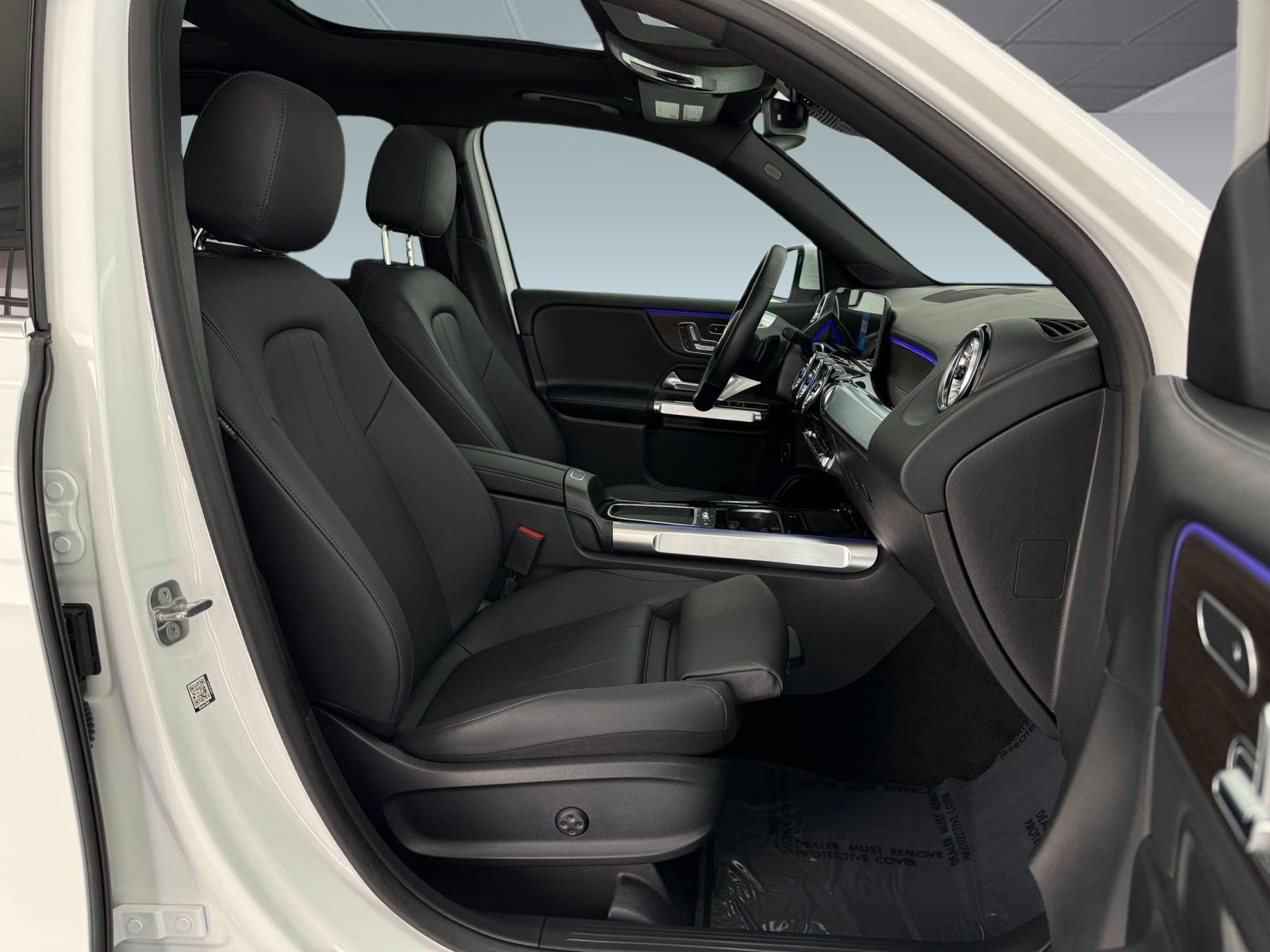 Used 2026 Mercedes-Benz GLB 250 image 21