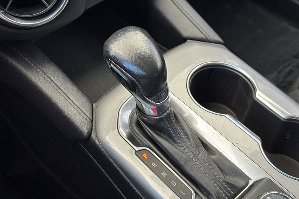 Used 2019 Chevrolet Blazer LT image 26