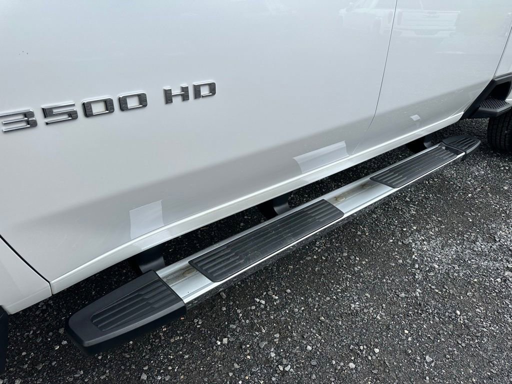 Used 2022 Chevrolet Silverado 3500 High Country AWD/4WD image 15
