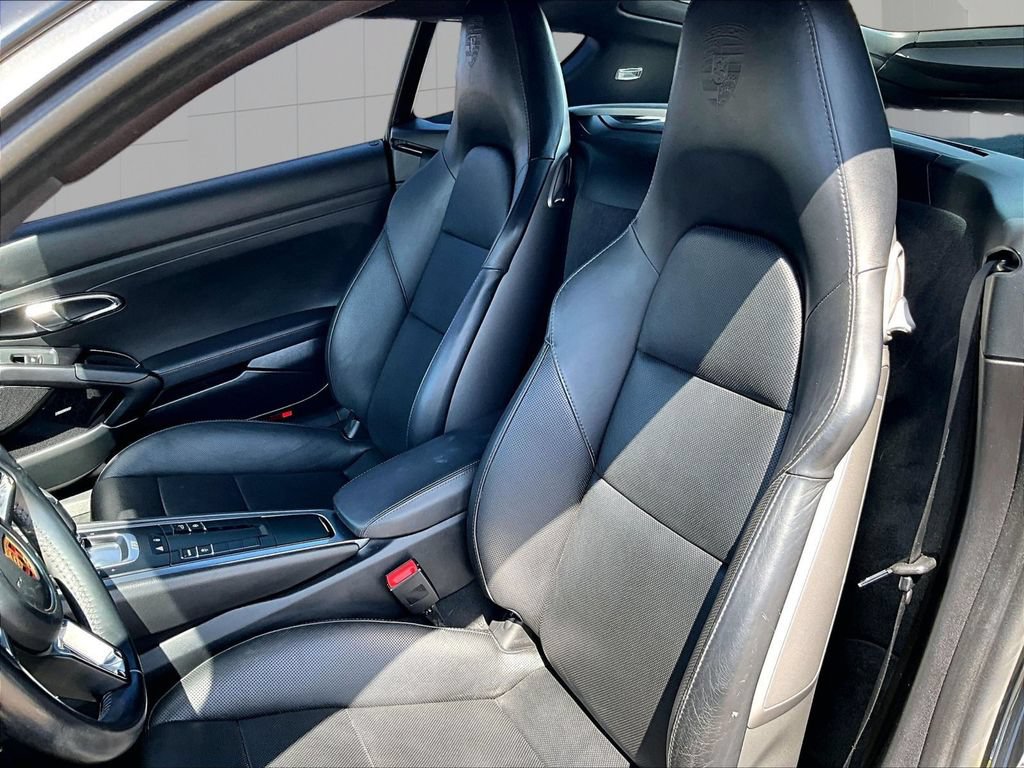 Certified 2018 Porsche 718 Cayman S RWD image 5