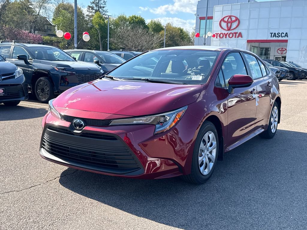 New 2026 Toyota Corolla LE FWD image 3