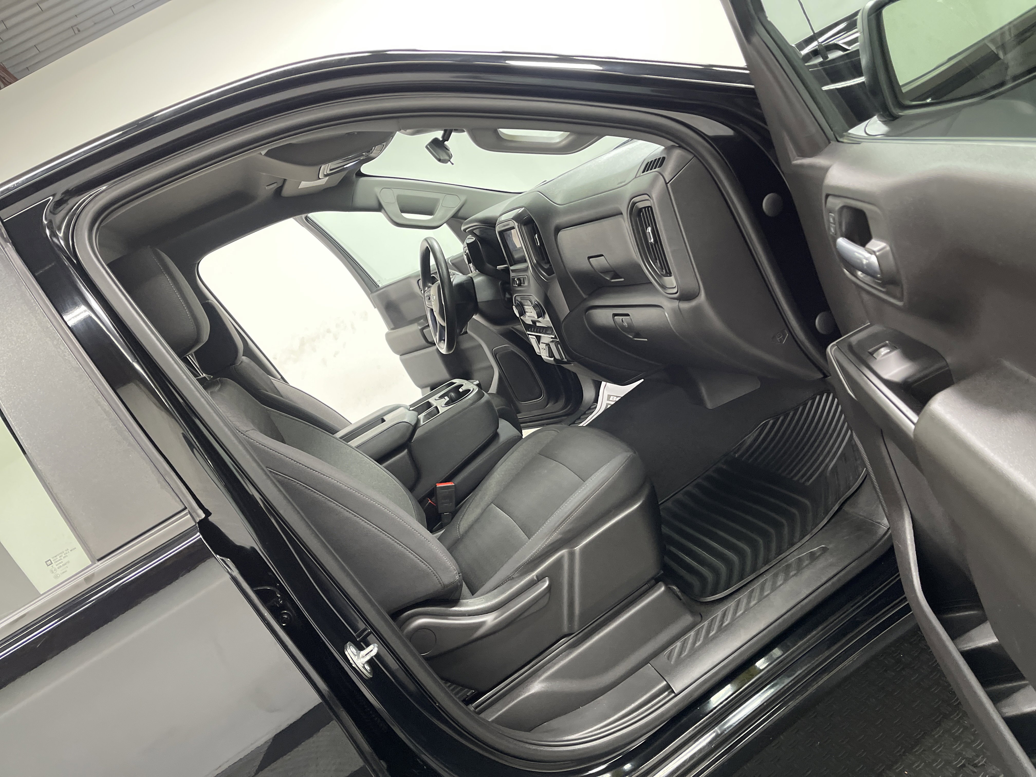 Used 2023 Chevrolet Silverado 1500 Custom Trail Boss image 22