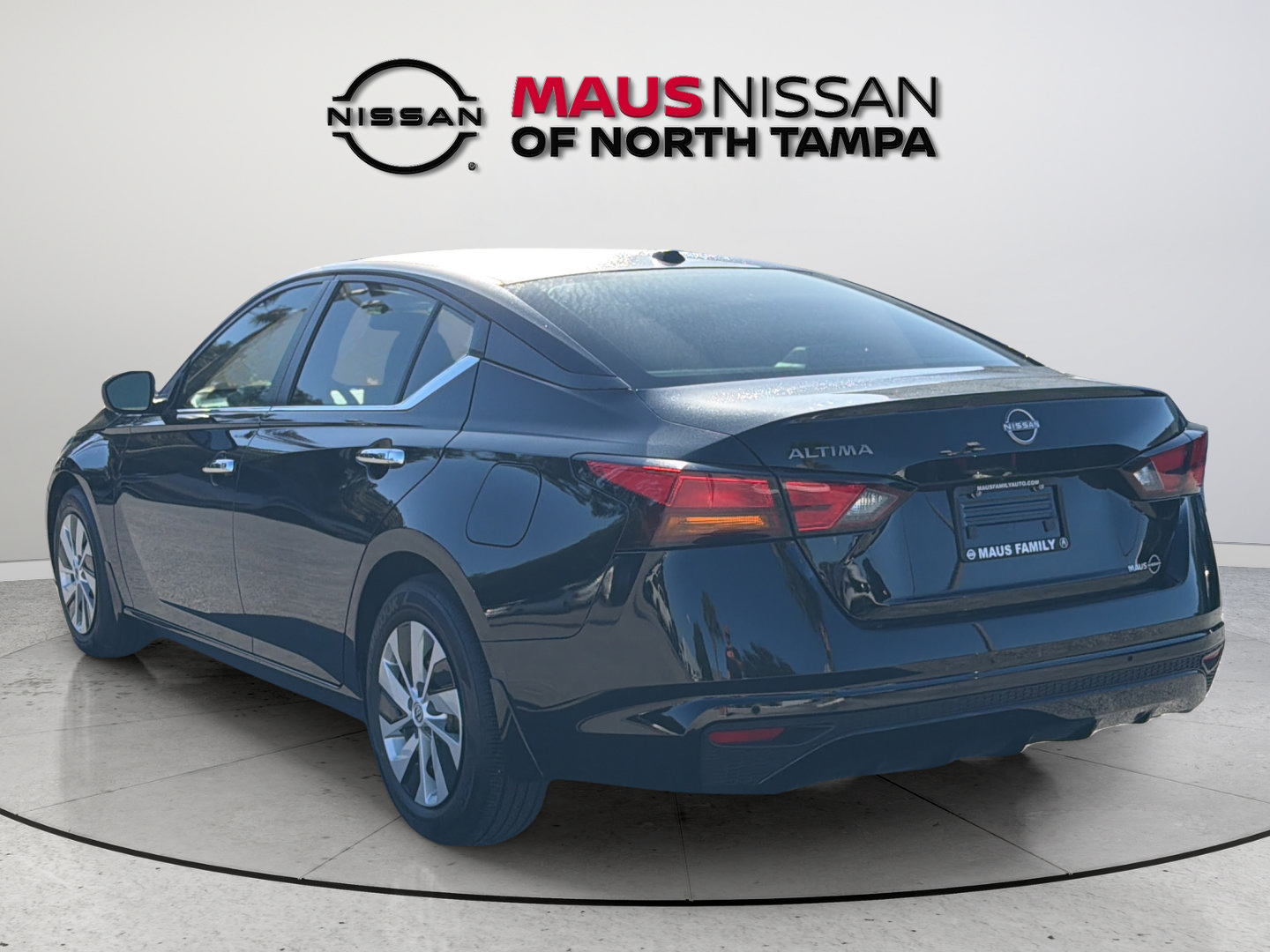 Used 2025 Nissan Altima 2.5 S FWD image 8