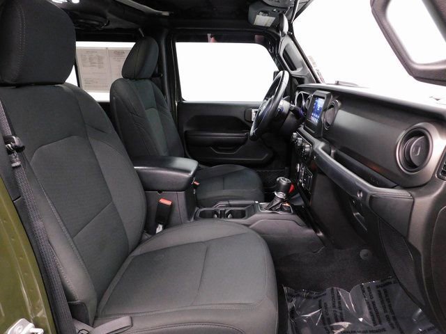 Used 2022 Jeep Gladiator Willys image 34