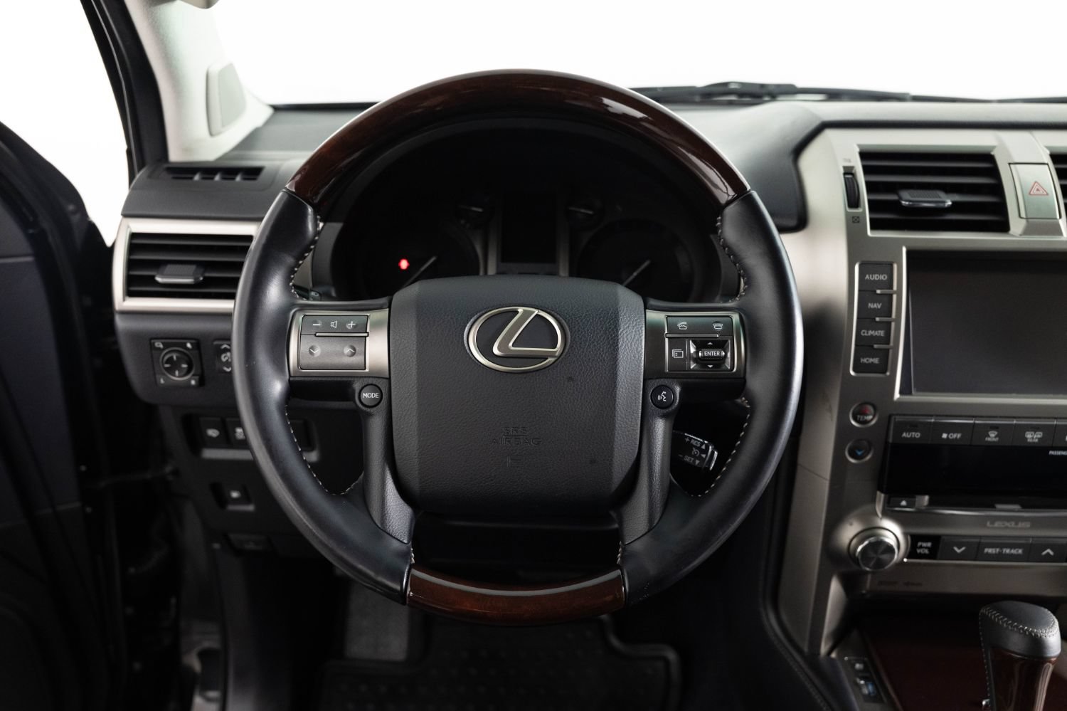Used 2018 Lexus GX 460 Premium AWD/4WD image 34