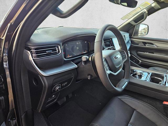 New 2025 Jeep Wagoneer L Series II w/ Premium Group I image 3