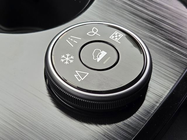 New 2026 Nissan Rogue SV AWD/4WD image 18