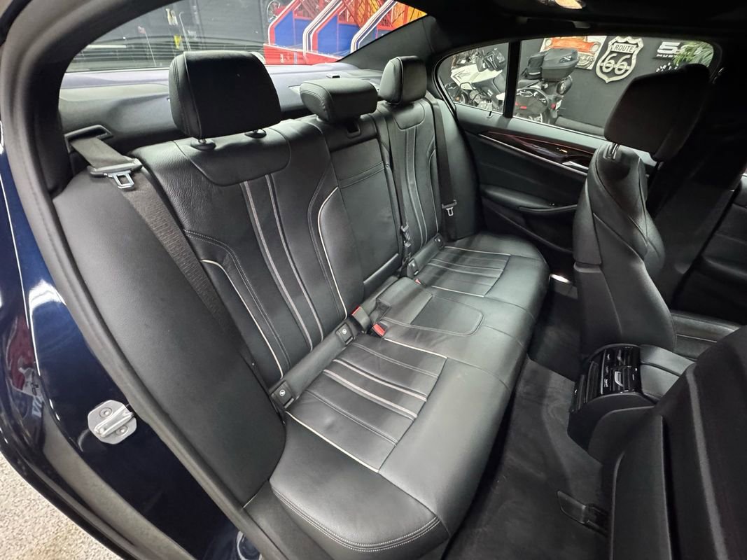 Used 2019 BMW 540i xDrive w/ Convenience Package image 17