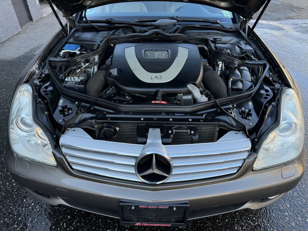 Used 2007 Mercedes-Benz CLS 550 image 9