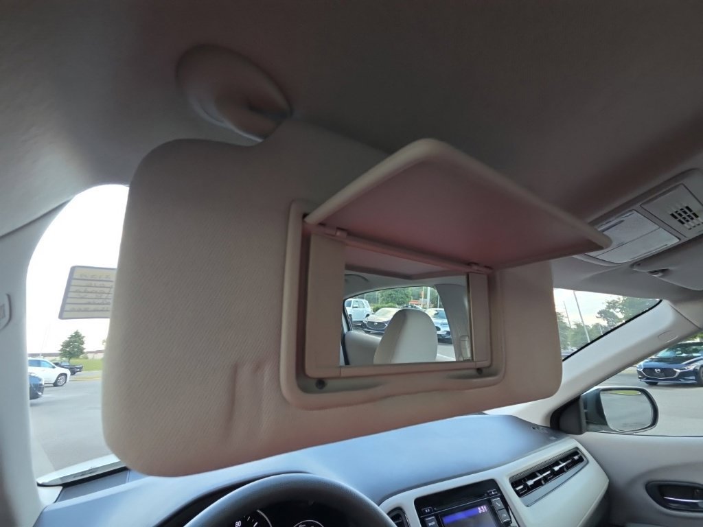 Used 2016 Honda HR-V LX image 53