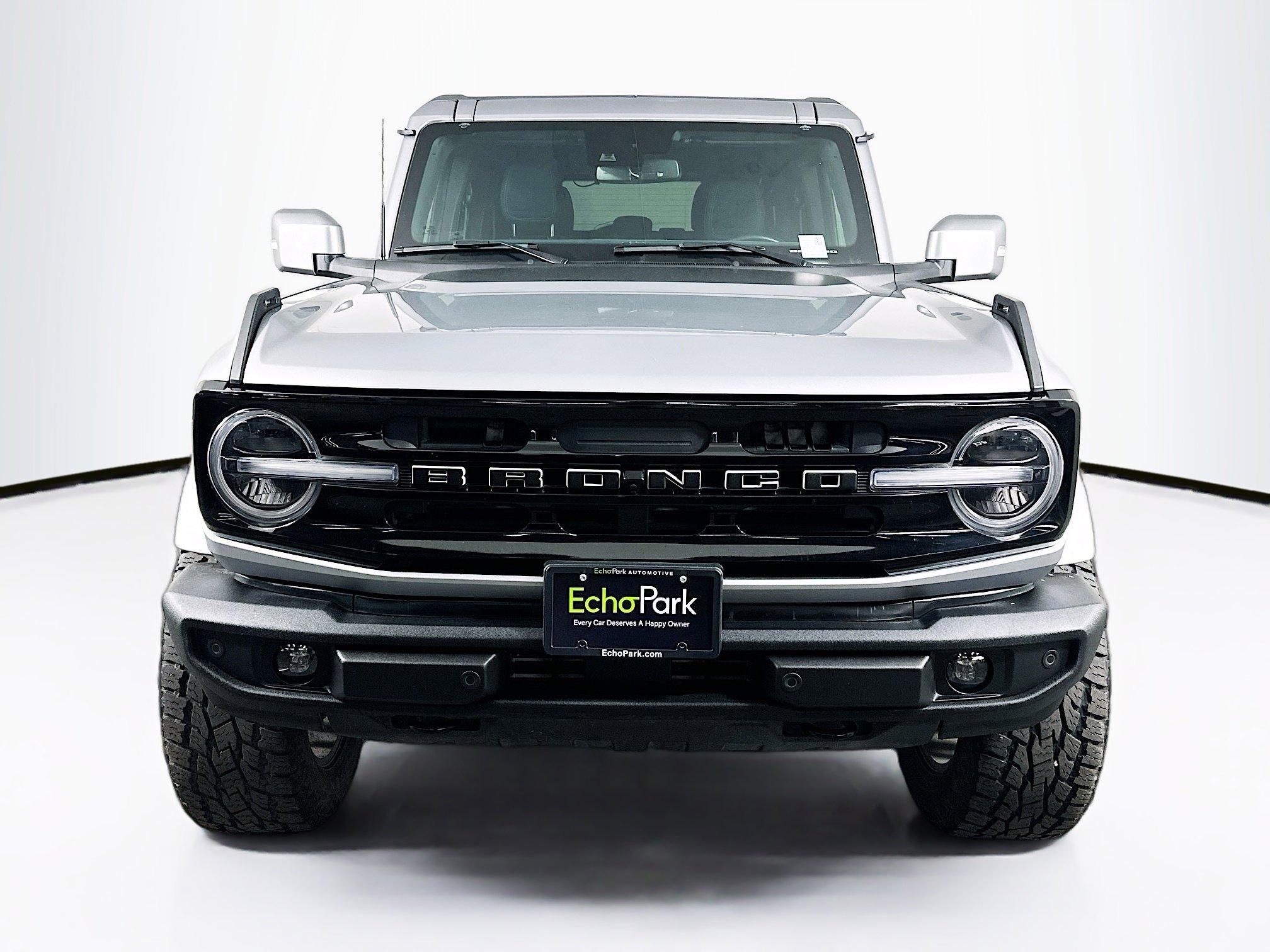 Used 2021 Ford Bronco Outer Banks image 2