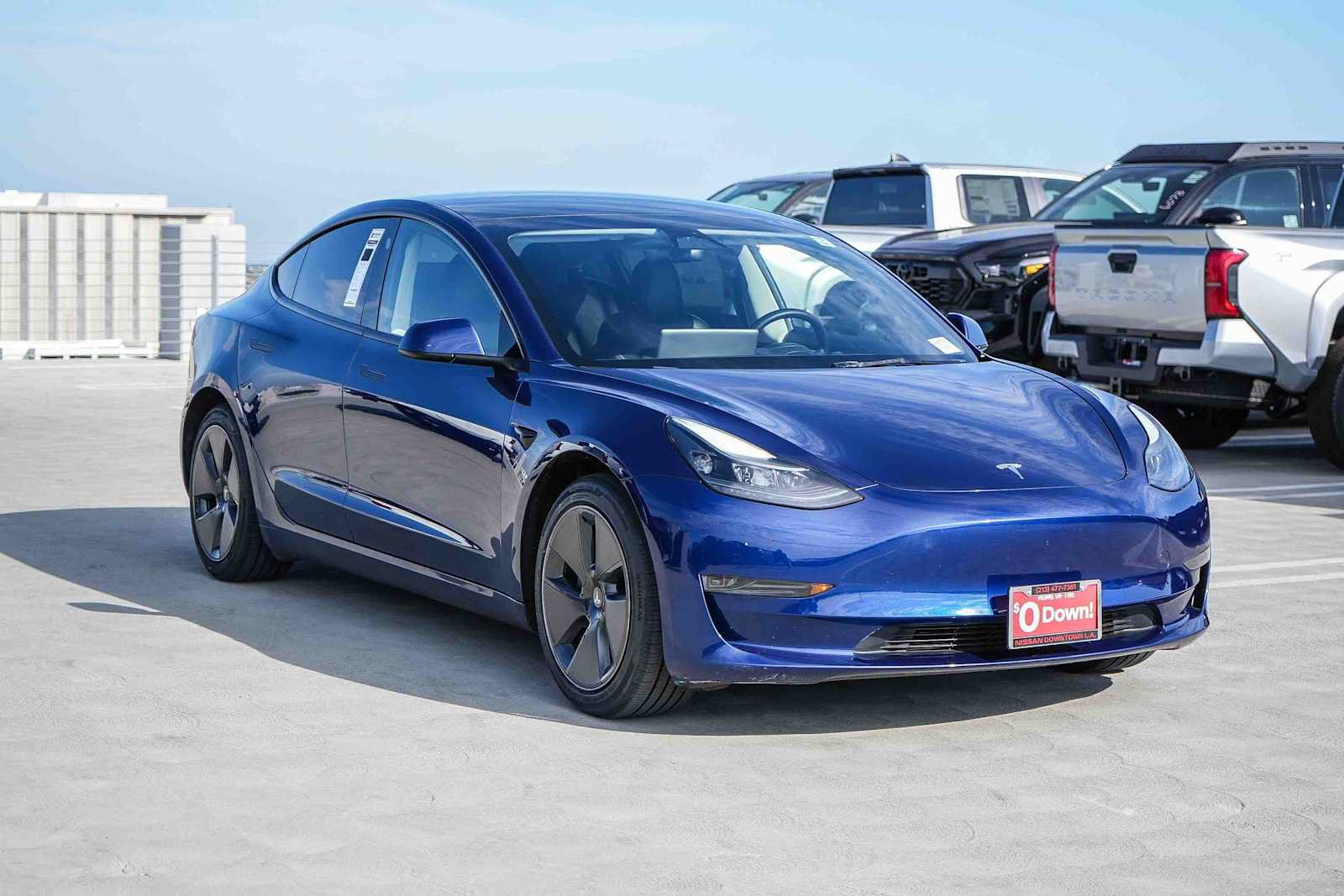 Used 2023 Tesla Model 3 Standard Range RWD image 3