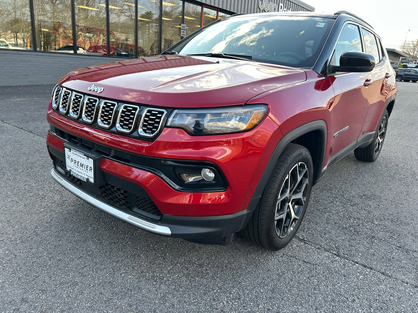 Used 2026 Jeep Compass Limited image 10