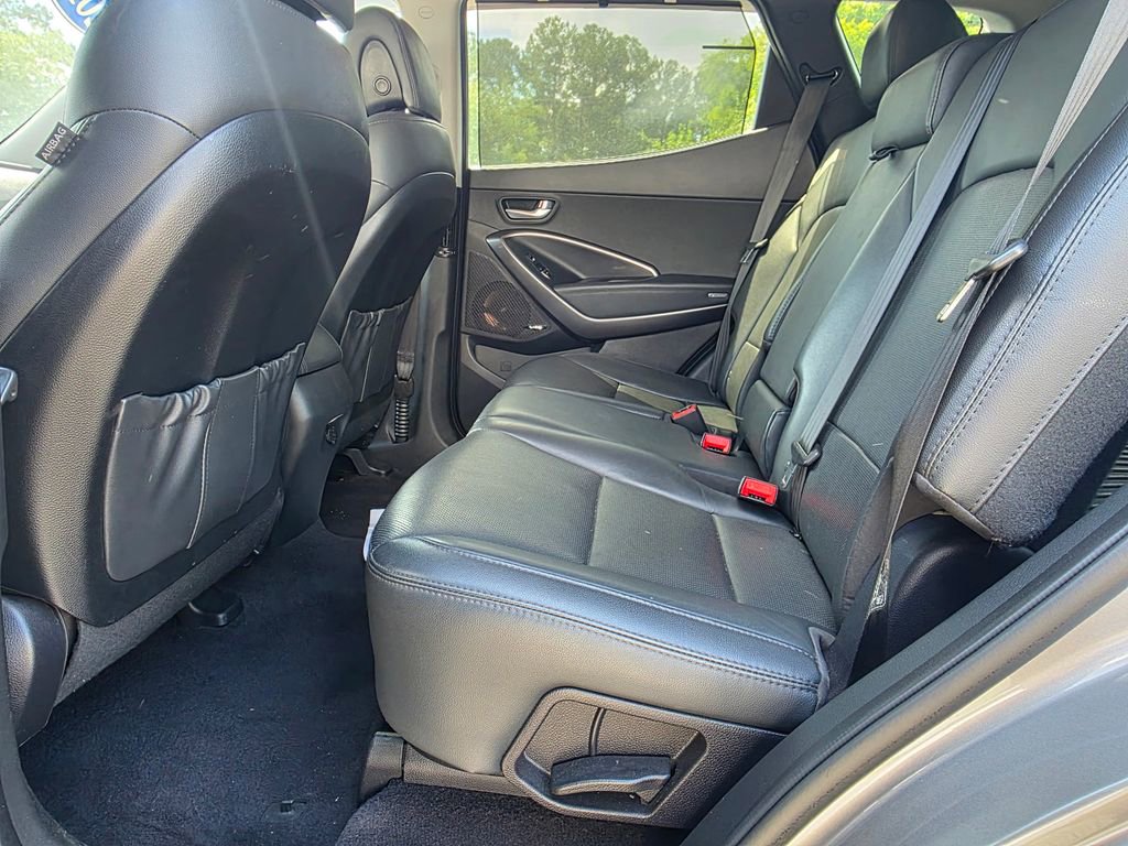 Used 2018 Hyundai Santa Fe Sport w/ 2.0T Ultimate Tech Package 05 AWD/4WD image 16