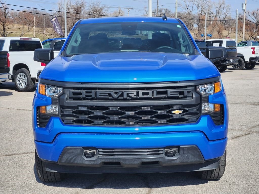 New 2026 Chevrolet Silverado 1500 Custom RWD image 2