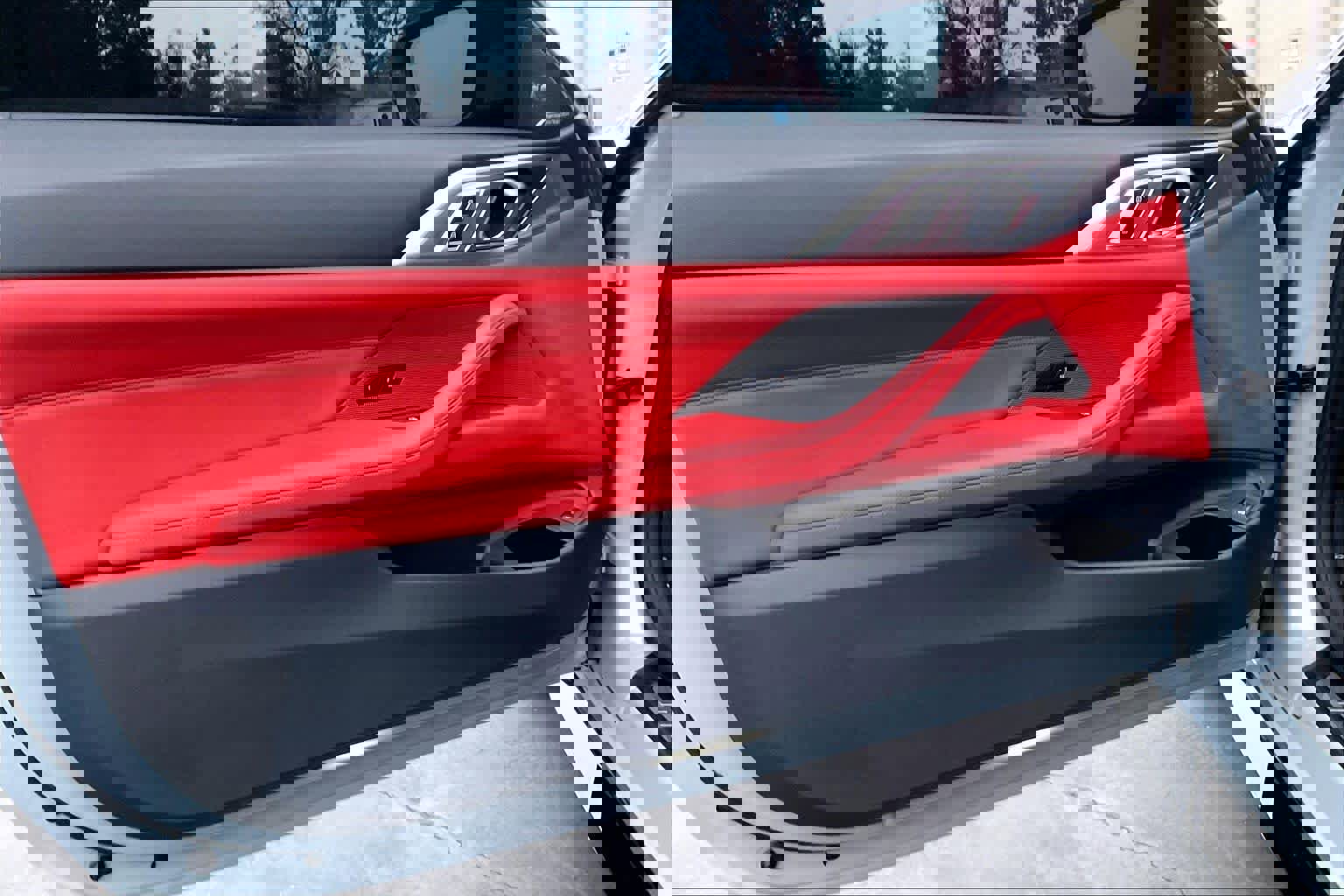 Used 2023 BMW M4 Coupe w/ M Driver's Package image 25