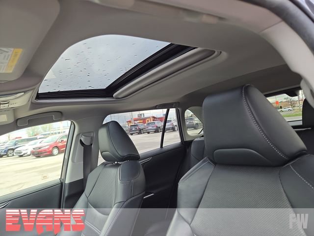 Used 2019 Toyota RAV4 Limited w/ Cold Weather Package image 24