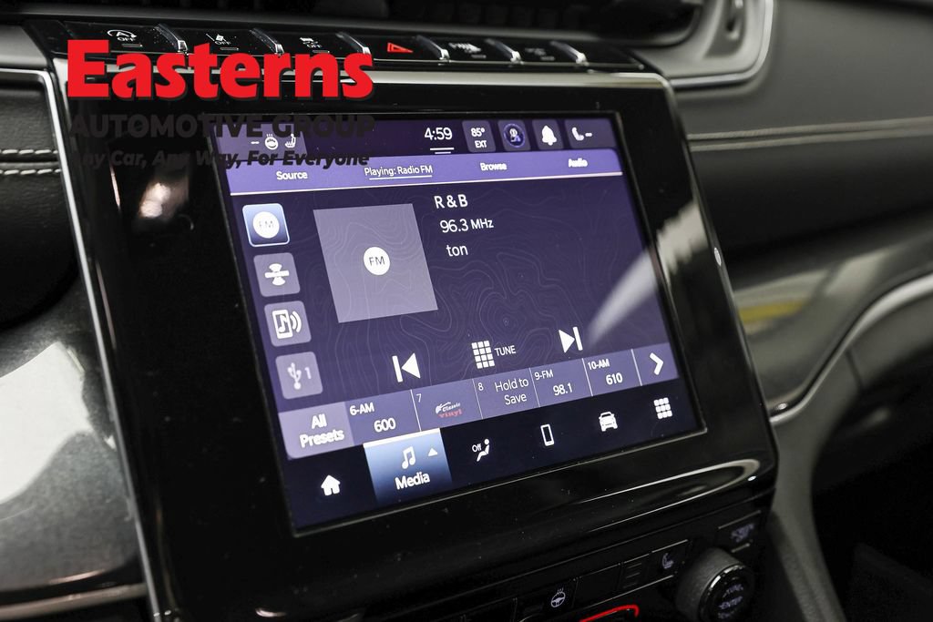 Used 2022 Jeep Grand Cherokee L Laredo w/ Luxury Tech Group I AWD/4WD image 19