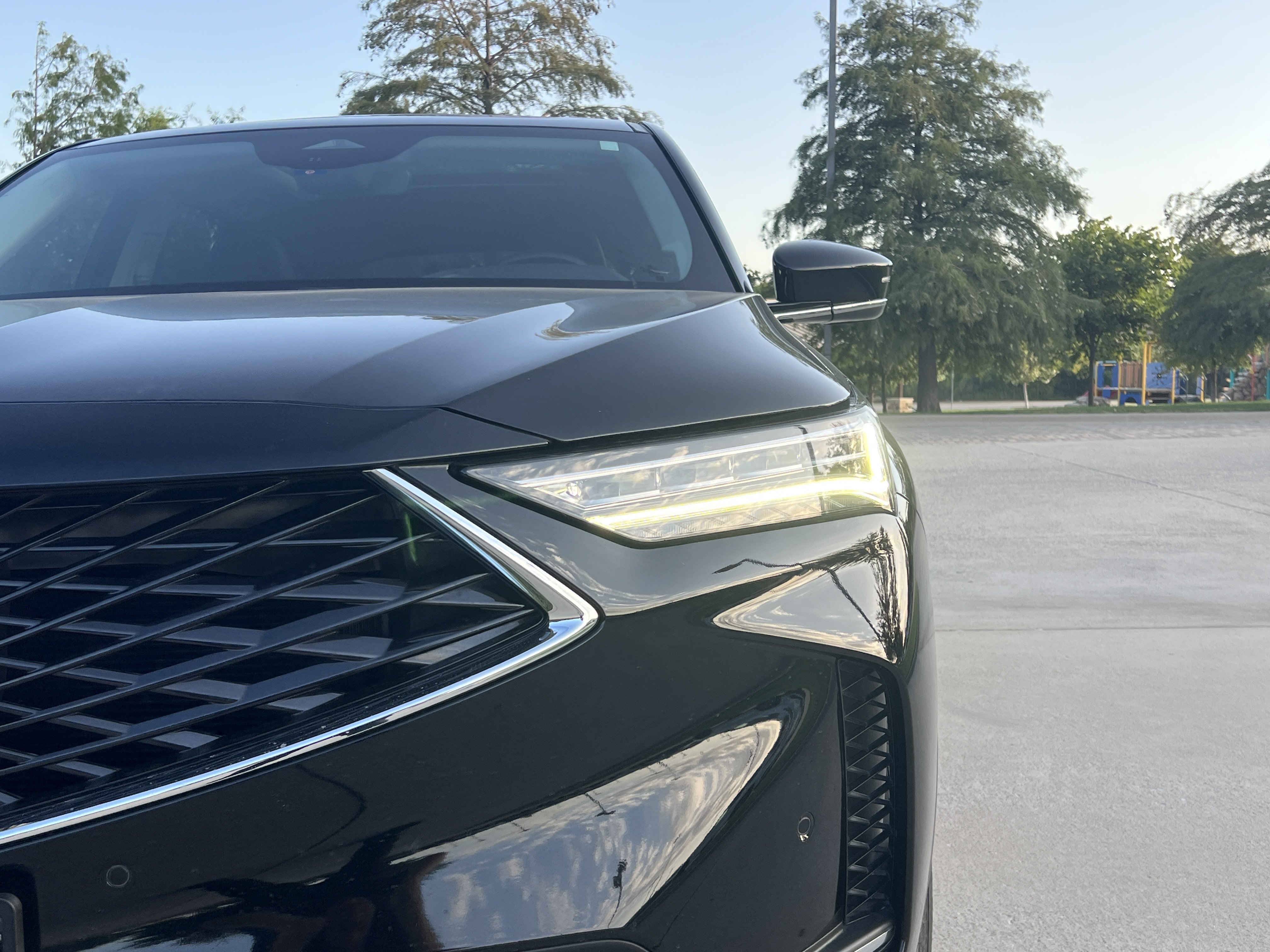 Used 2025 Acura MDX w/ Technology Package FWD image 5