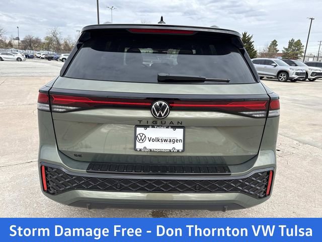 New 2026 Volkswagen Tiguan SE R-Line FWD image 3