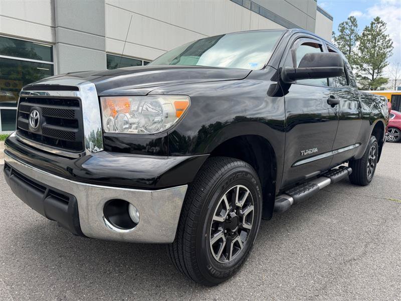 Used 2012 Toyota Tundra 4x4 Double Cab w/ Tow Pkg image 2