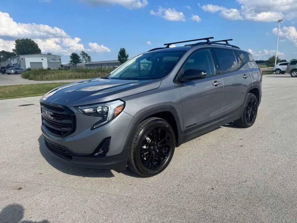 Used 2020 GMC Terrain SLT w/ Preferred Package AWD/4WD image 3
