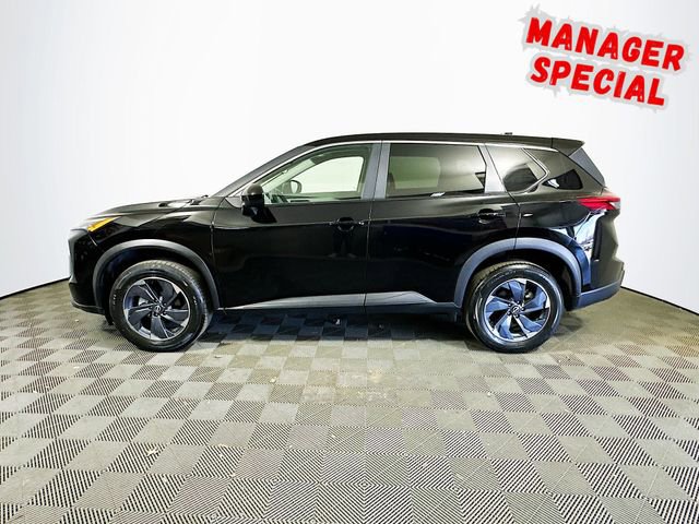 Used 2025 Nissan Rogue SV image 5