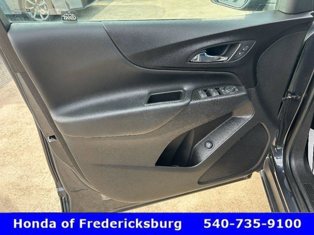 Used 2022 Chevrolet Equinox LT image 14