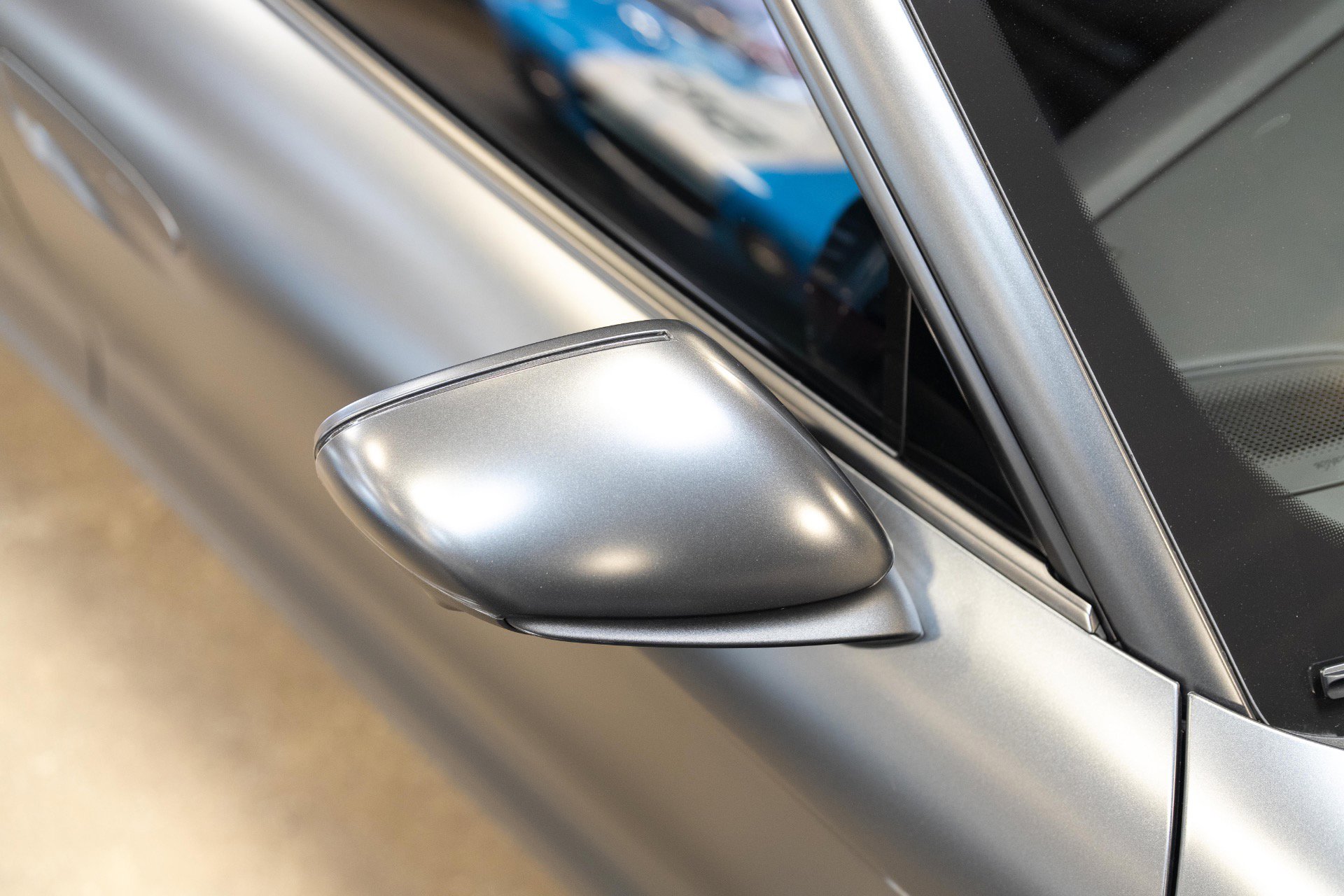 Used 2025 Porsche Taycan RWD image 54
