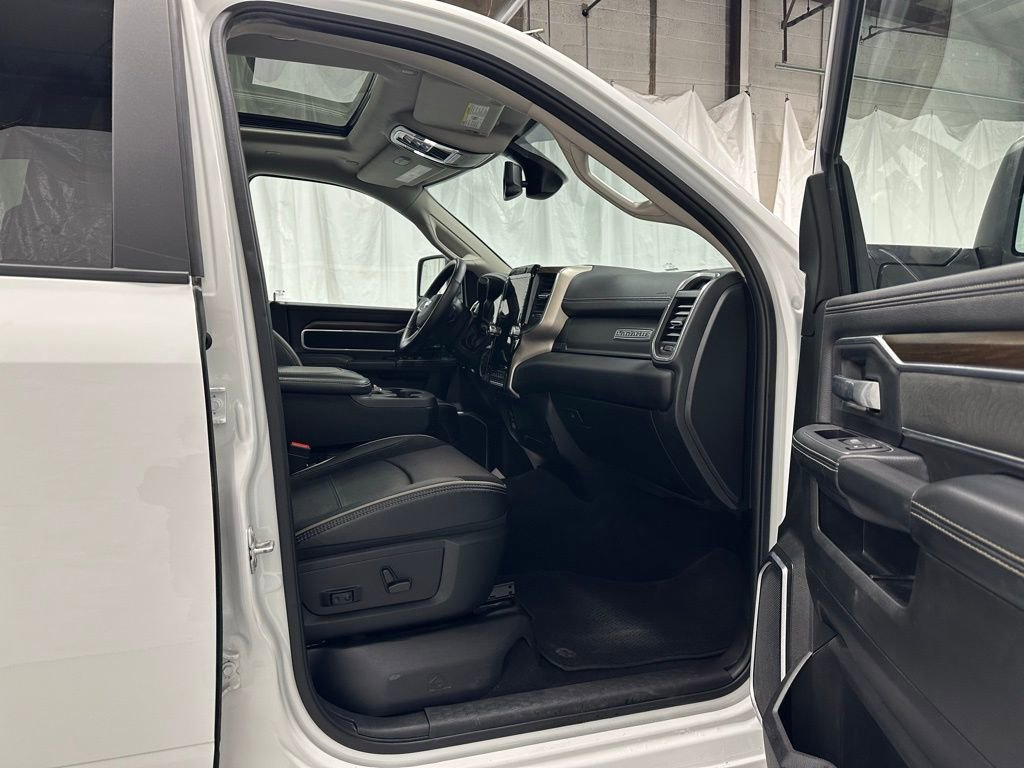 Used 2024 RAM 3500 Laramie image 56