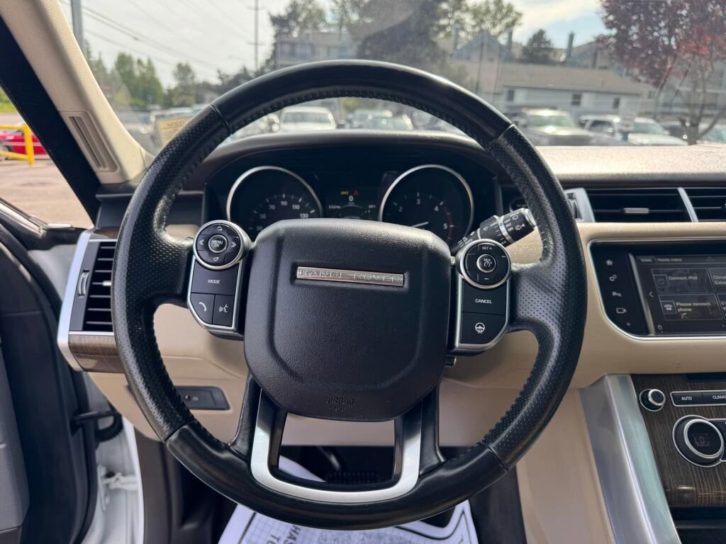 Used 2016 Land Rover Range Rover Sport HSE AWD/4WD image 16