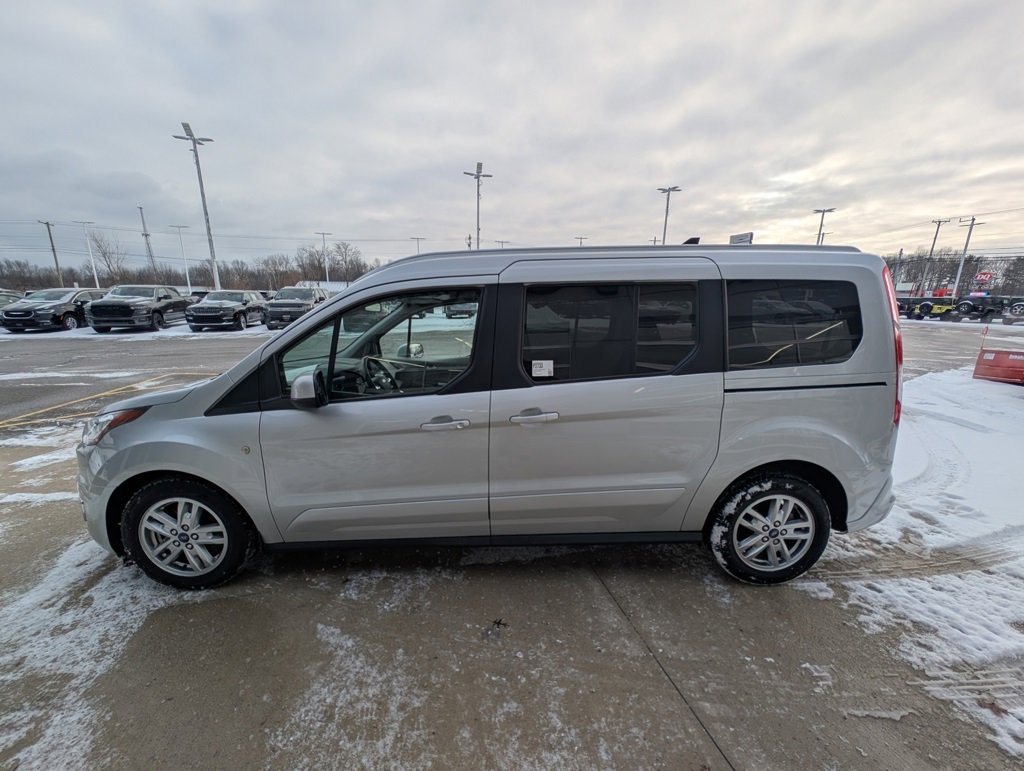 Used 2020 Ford Transit Connect Titanium w/ Trailer Tow Package image 7