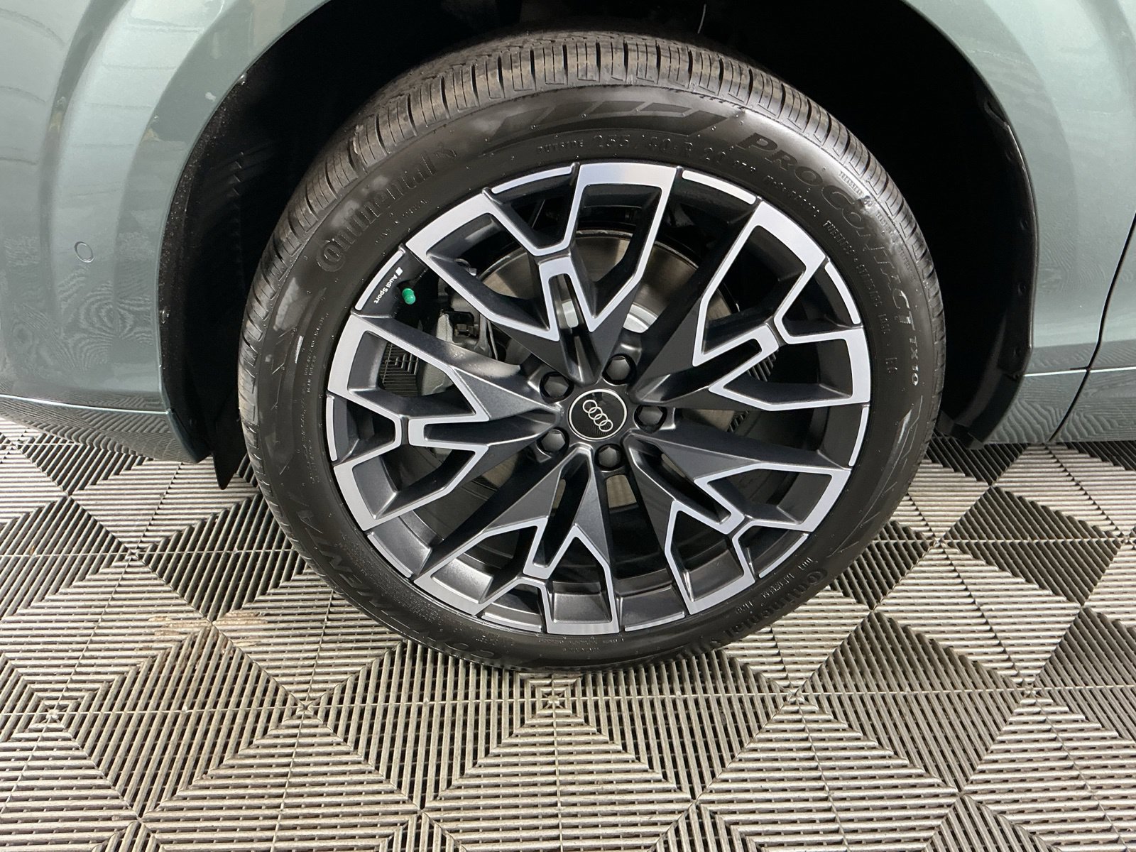 New 2026 Audi Q3 quattro 2.0T AWD/4WD image 5