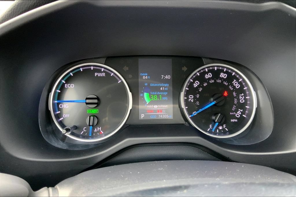 Used 2021 Toyota RAV4 LE AWD/4WD image 13