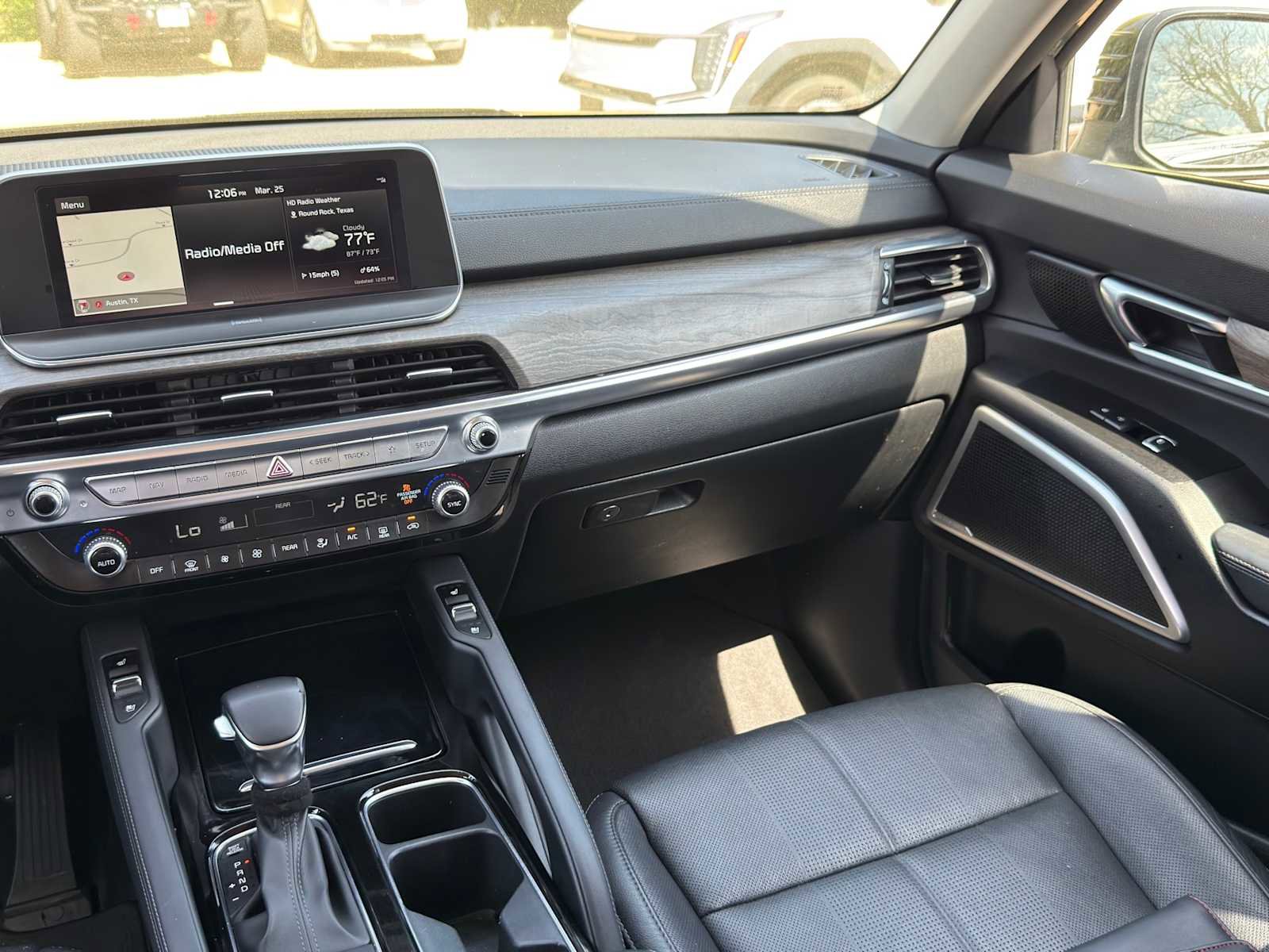 Used 2020 Kia Telluride EX image 25