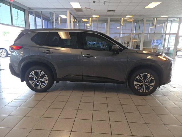 Used 2021 Nissan Rogue SV FWD image 9