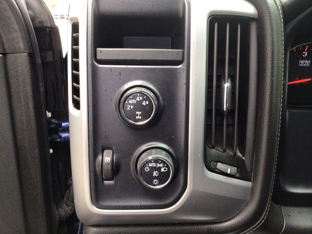 Used 2014 GMC Sierra 1500 SLE w/ SLE Value Package AWD/4WD image 25