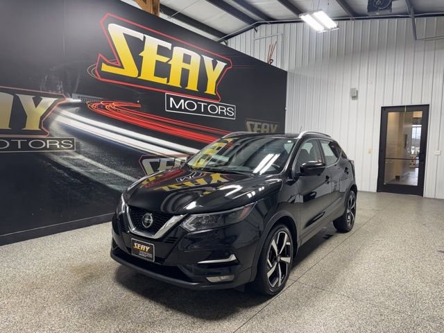 Used 2021 Nissan Rogue Sport SL w/ Premium Package