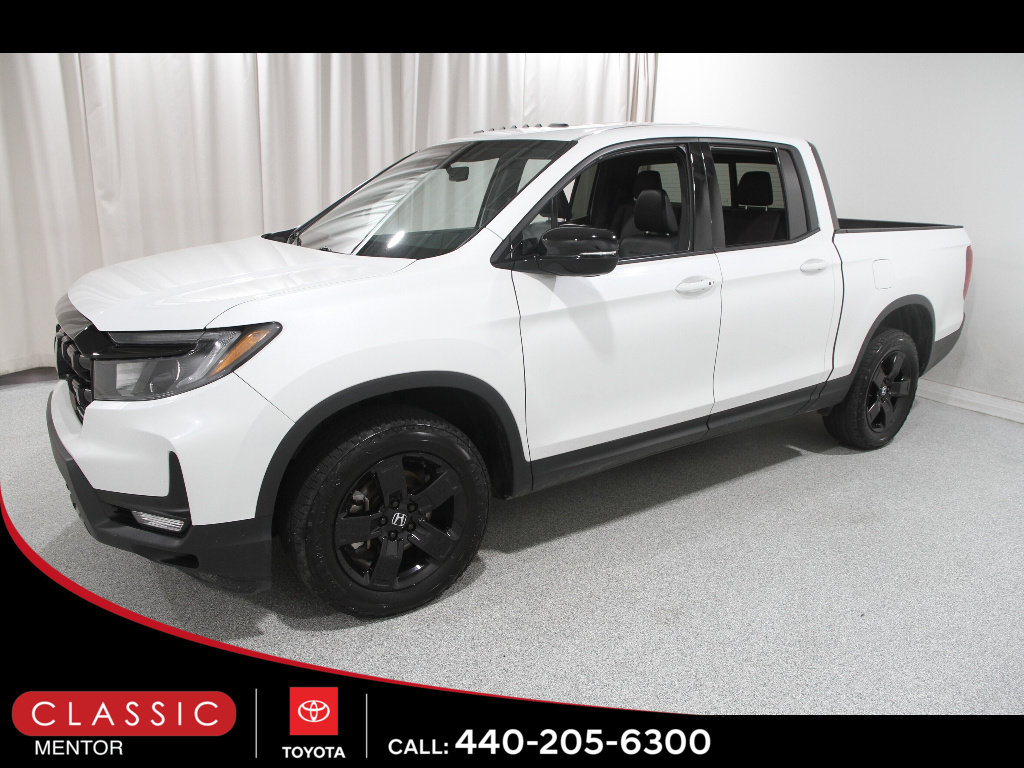 Used 2024 Honda Ridgeline Black Edition image 3