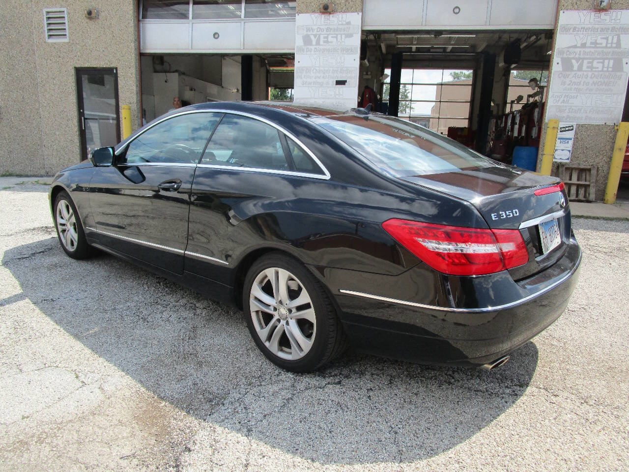 Used 2010 Mercedes-Benz E 350 Coupe image 5