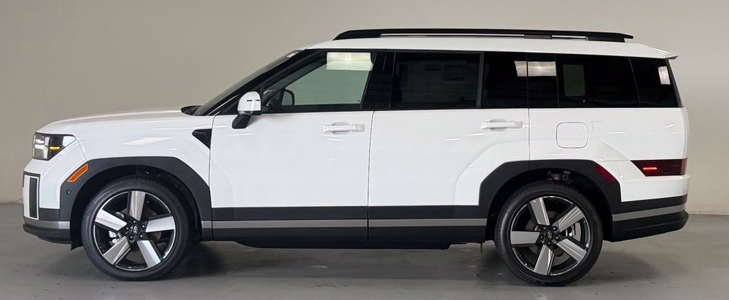 New 2027 Hyundai Santa Fe Limited AWD/4WD image 2