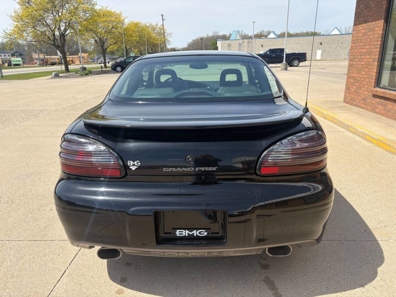 Used 1997 Pontiac Grand Prix GT w/ Opt Pkg FWD image 4